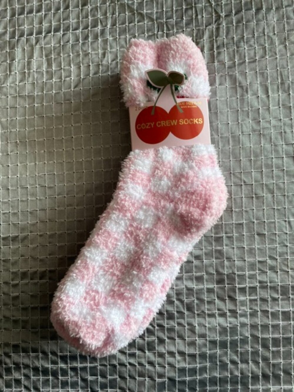 Cozy set of 2 crew socks women’s size 5-10